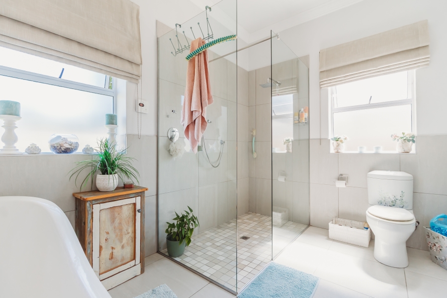 5 Bedroom Property for Sale in Heather Park Western Cape